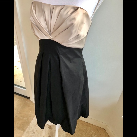 WHBM strapless vintage style dress - Picture 2 of 3